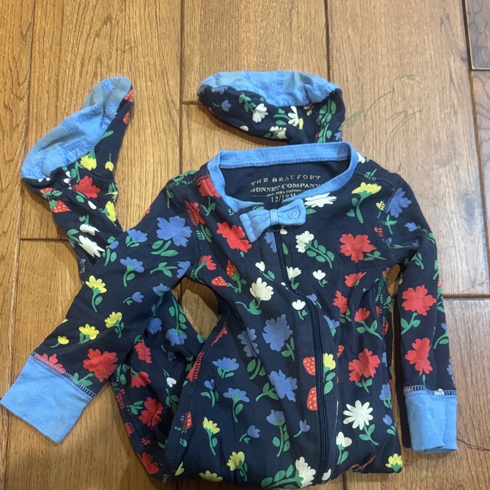 TBBC Floral Baby pajamas 12-18m